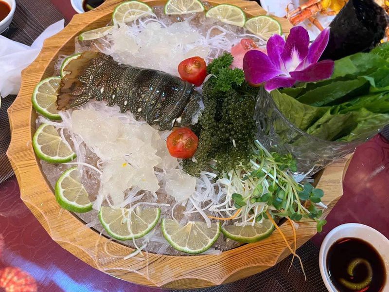 ロブスター ダナン (Loster)